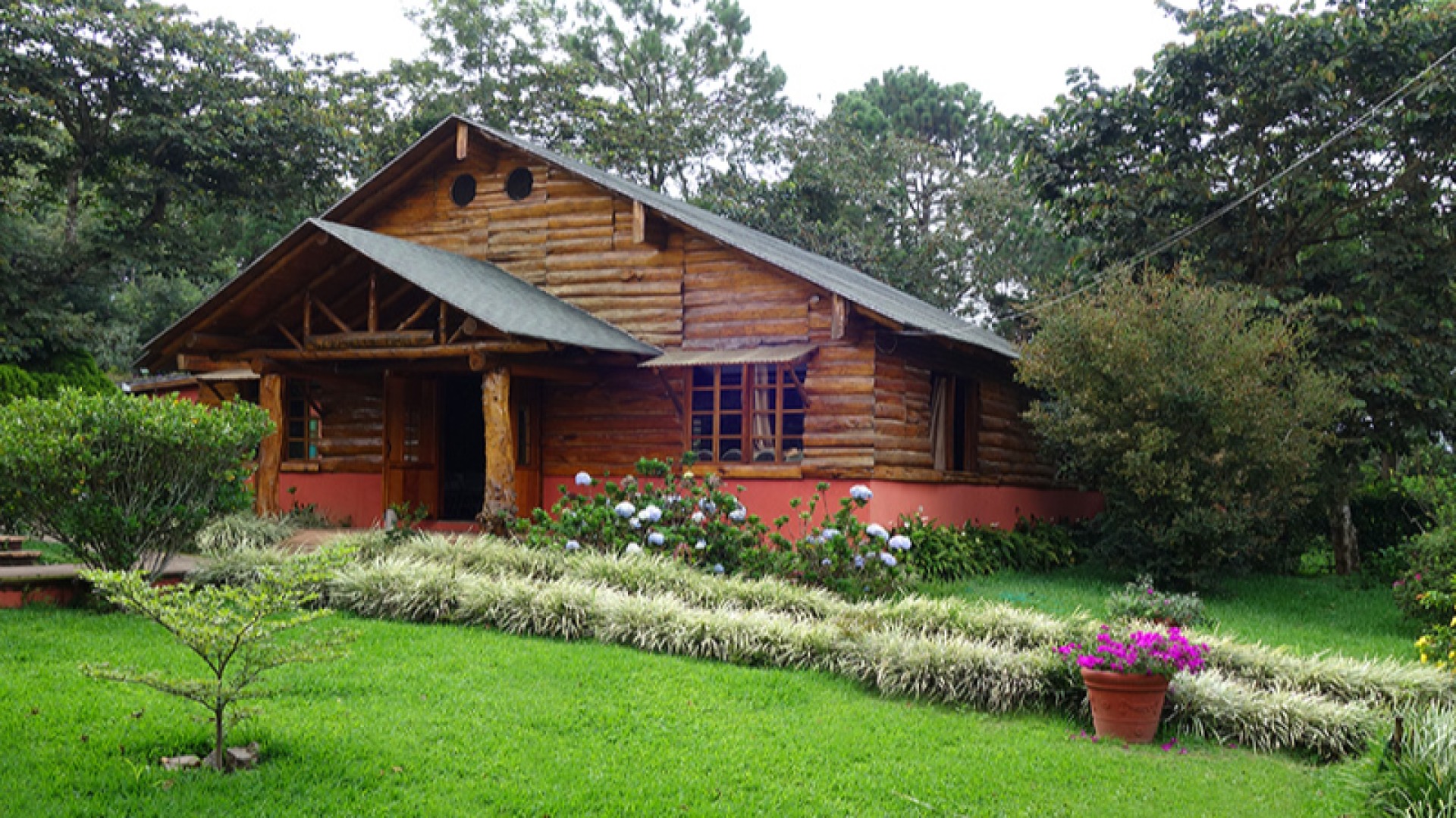 Hotel & Restaurante Santa Leticia